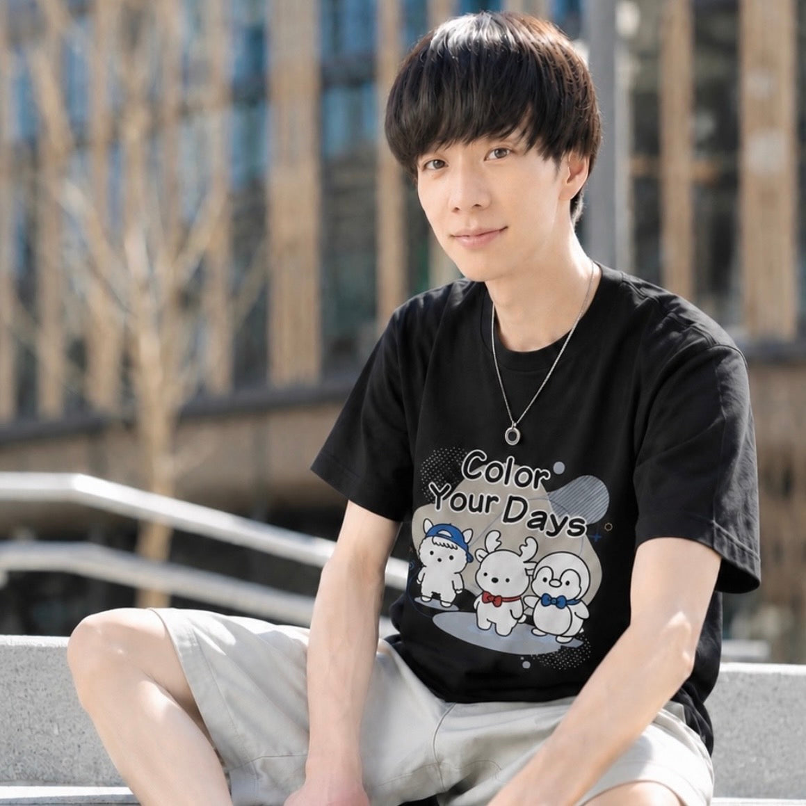 Color Your Days Tシャツ